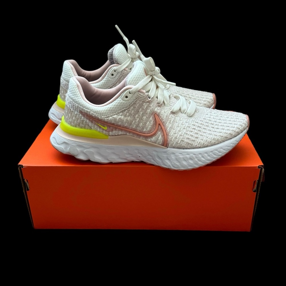 Nike React Infinity Run Fly Knit 3 - image 1